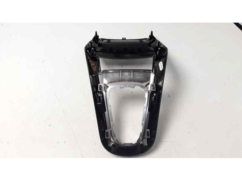 Recambio de moldura para ds 3 desire referencia OEM IAM 96870055  