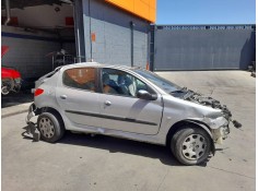 PEUGEOT 206 BERLINA
