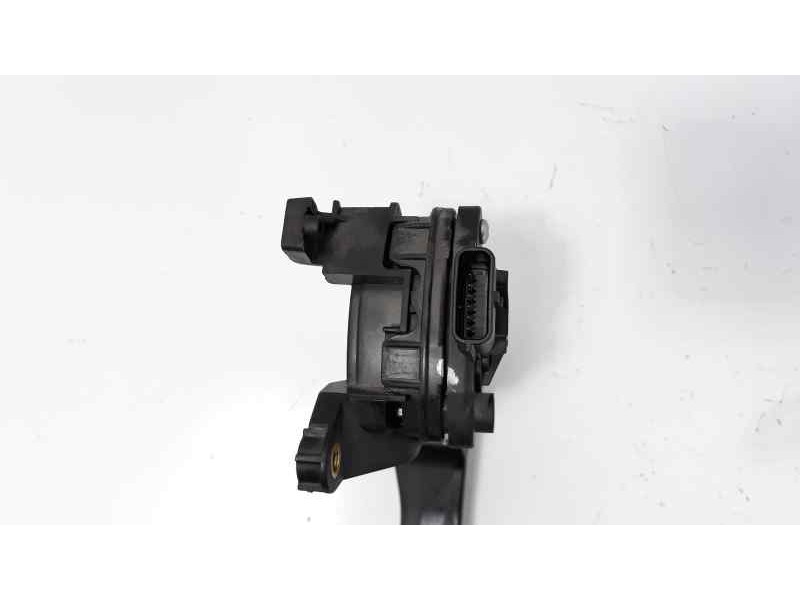 Recambio de potenciometro pedal para renault captur zen referencia OEM IAM 180026380R  