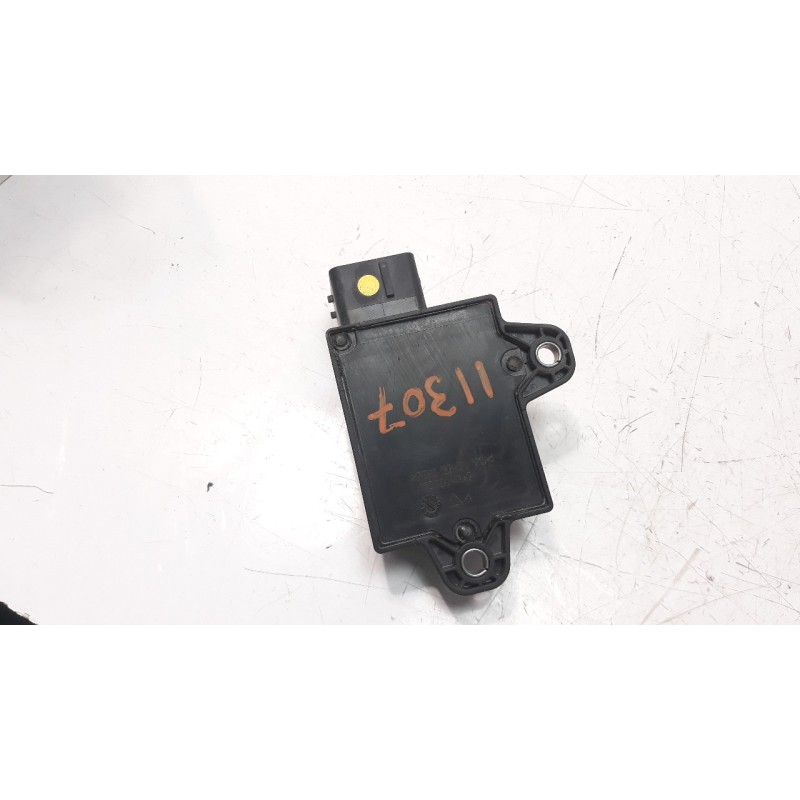 Recambio de centralita start / stop para citroen c4 picasso 1.2 12v e-thp / puretech referencia OEM IAM 9828207680  