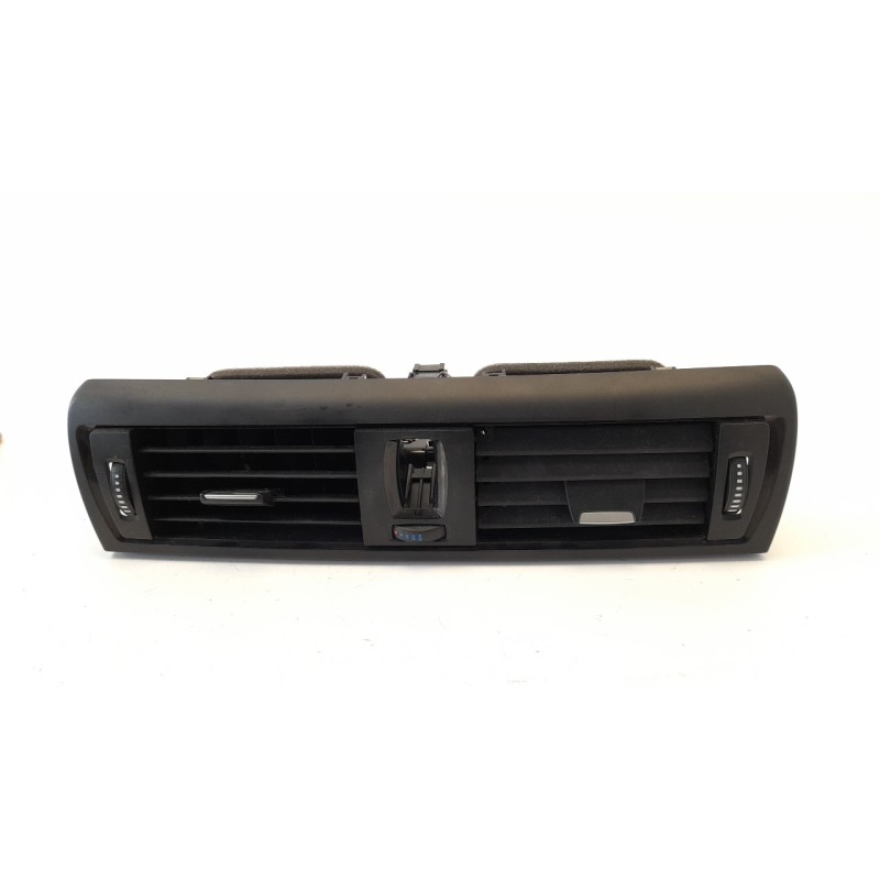 Recambio de rejilla aireadora para bmw serie 1 lim. (f20) 116d referencia OEM IAM MODELO12-19REJILLAAIREADORACENTRALDESALPICADER