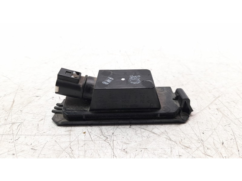 Recambio de piloto matricula para hyundai tucson (nx) maxx silver 2wd referencia OEM IAM 92502F600  