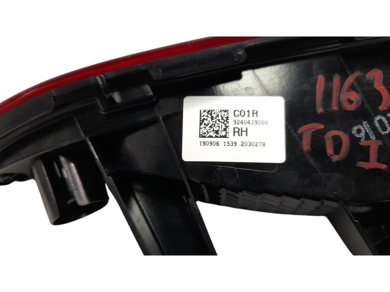 Recambio de piloto trasero derecho interior para hyundai kona 1.0 tgdi cat referencia OEM IAM 92404J9000  