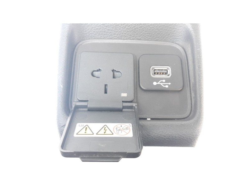 Recambio de rejilla aireadora para jeep compass ii 2.0 m-jet cat referencia OEM IAM 5UT63TRMAA  