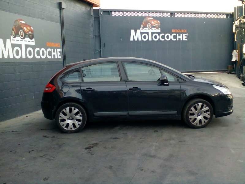 citroen c4 berlina del año 2005