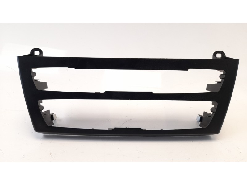 Recambio de moldura para bmw serie 1 lim. (f20) 116d referencia OEM IAM 17313810  