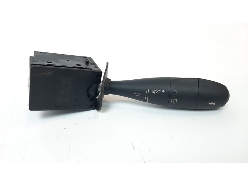 Recambio de mando limpia para aixam uv/51/af0a s9 referencia OEM IAM 811BL040  