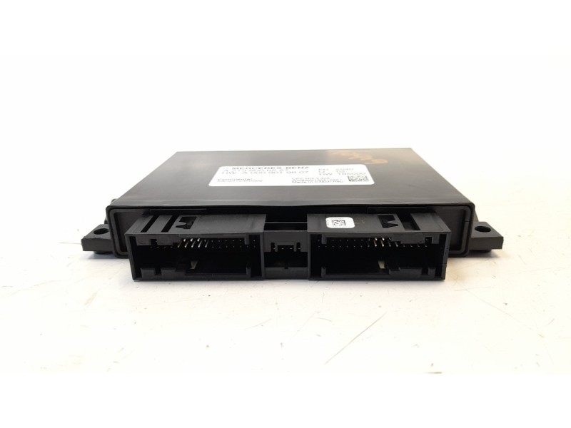 Recambio de centralita cambio automatico para mercedes-benz clase gla (bm 247) 1.3 cat referencia OEM IAM A2139006227 A2C0372350