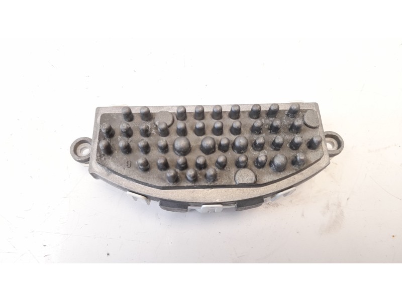 Recambio de resistencia calefaccion para bmw serie 1 lim. (f20) 116d referencia OEM IAM 927611201  
