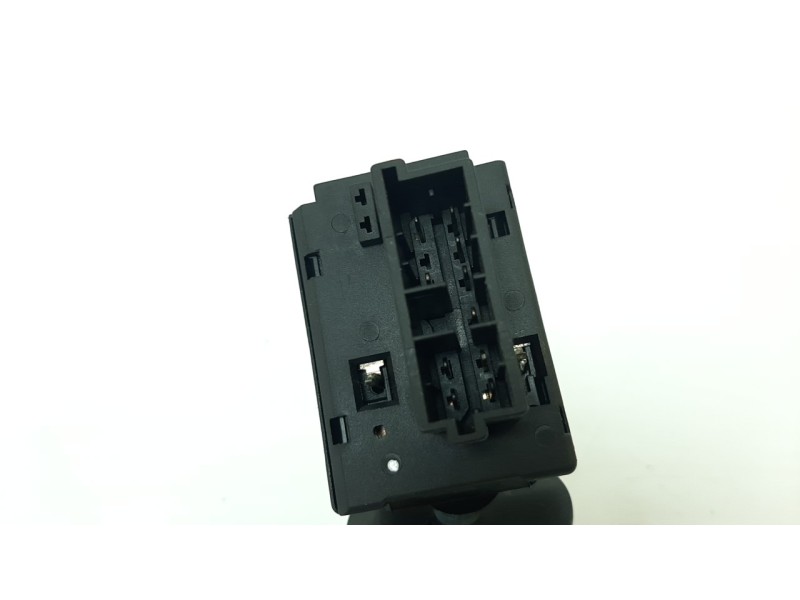 Recambio de mando limpia para aixam uv/51/af0a s9 referencia OEM IAM 811BL040  