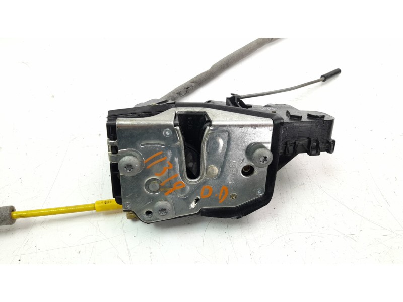 Recambio de cerradura puerta delantera derecha para bmw serie 3 berlina (e46) referencia OEM IAM 51217011244 CRDBMW0242 