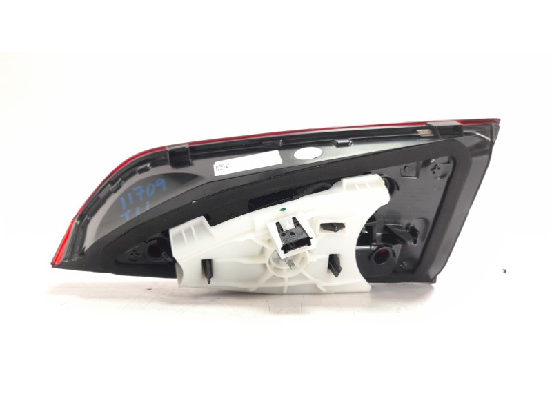 Recambio de piloto trasero izquierdo interior para bmw serie 2 active tourer (u06) 225 e xdrive referencia OEM IAM H7849436114  