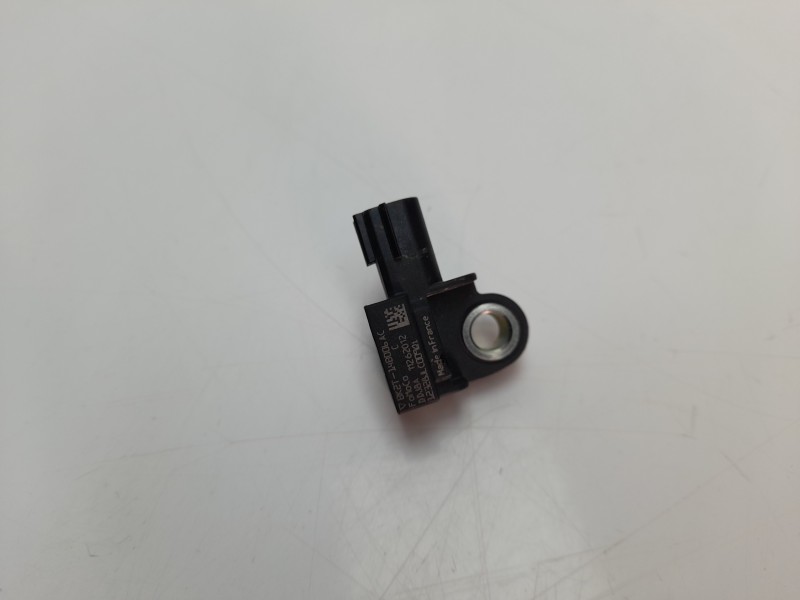 Recambio de sensor para ford fiesta (ccn) trend referencia OEM IAM BK2T14800  
