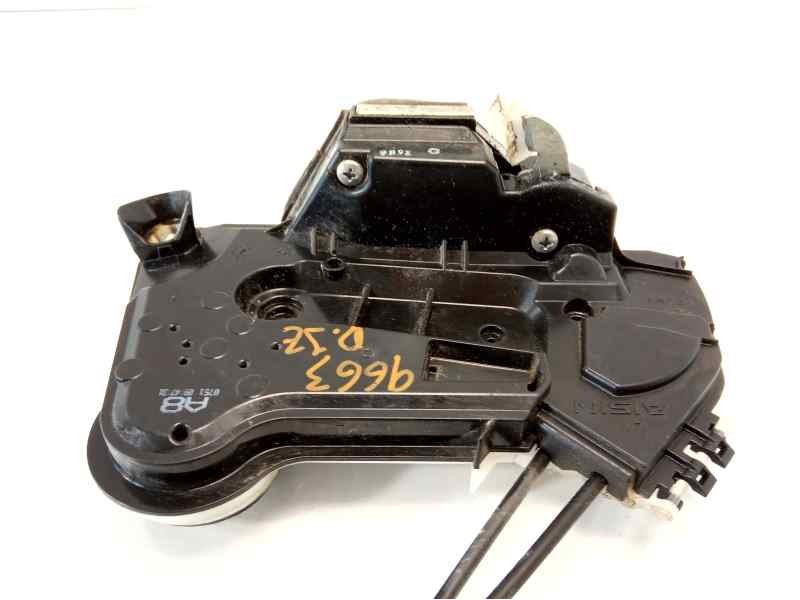 Recambio de cerradura puerta delantera izquierda para toyota hilux (kun) double cab 4x4 referencia OEM IAM 690400K070  