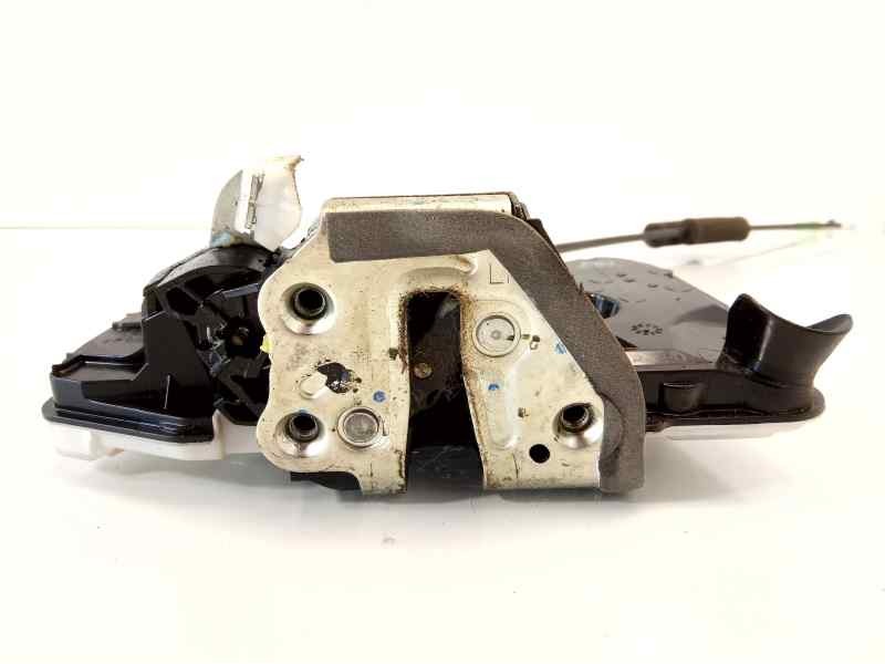 Recambio de cerradura puerta delantera izquierda para toyota hilux (kun) double cab 4x4 referencia OEM IAM 690400K070  