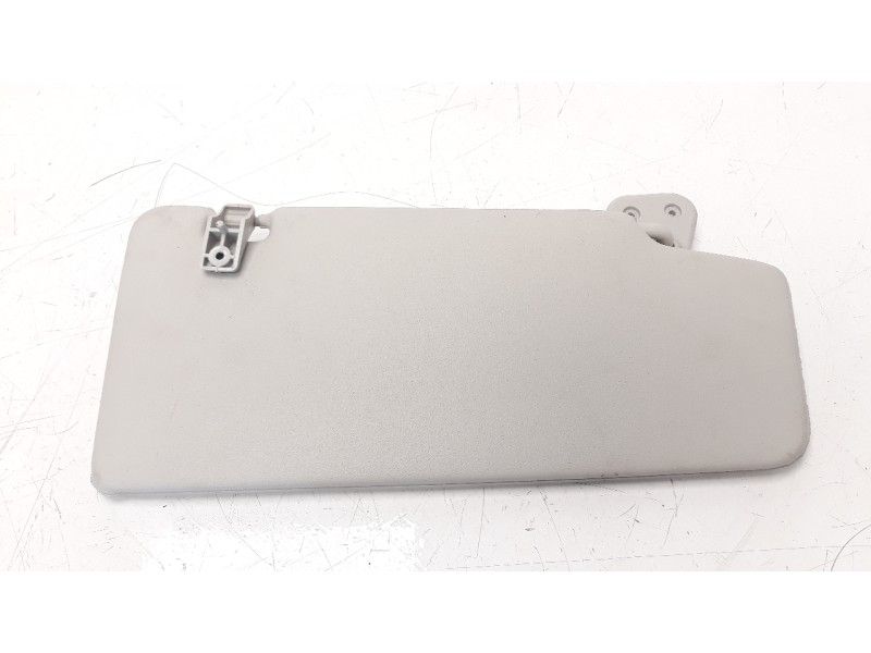 Recambio de parasol izquierdo para aixam uv/51/af0a s9 referencia OEM IAM 731BF129A  