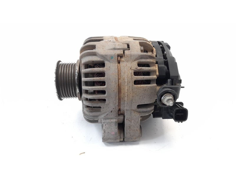 Recambio de alternador para toyota hilux (kun) 2.5 turbodiesel referencia OEM IAM 270600L060 ALF870A01 A30348