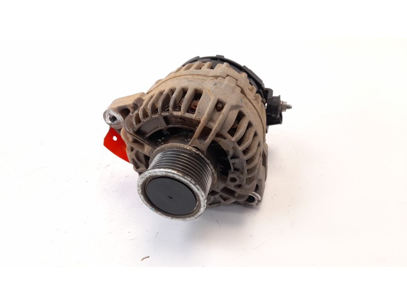 Recambio de alternador para toyota hilux (kun) 2.5 turbodiesel referencia OEM IAM 270600L060 ALF870A01 A30348