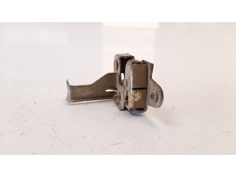 Recambio de cerradura capo para toyota hilux (kun) 2.5 turbodiesel referencia OEM IAM 535100K320  