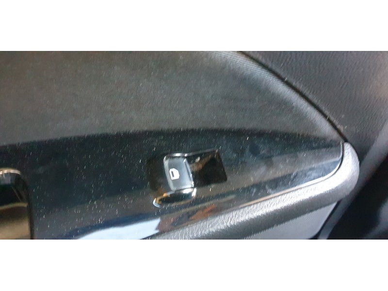 Recambio de mando elevalunas trasero izquierdo para ford mondeo lim. 2.0 cat híbrido referencia OEM IAM DG9T14529AB3JA6  