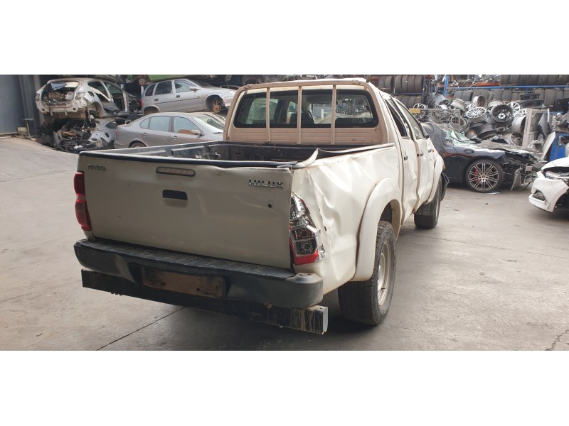 toyota hilux (kun) del año 2015