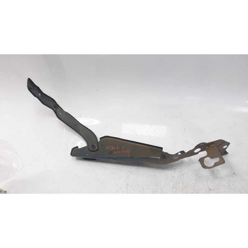Recambio de soporte faro derecho para citroen c4 picasso 1.2 12v e-thp / puretech referencia OEM IAM 9801669280  