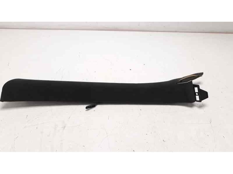 Recambio de moldura para maserati ghibli diesel referencia OEM IAM 06700114200  