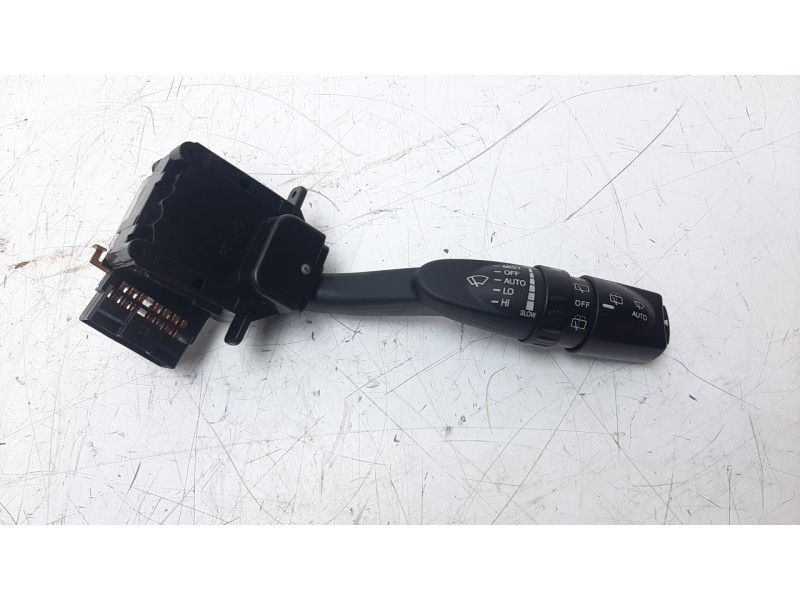 Recambio de mando limpia para ssangyong rexton w 2.0 td cat referencia OEM IAM 8591008120  