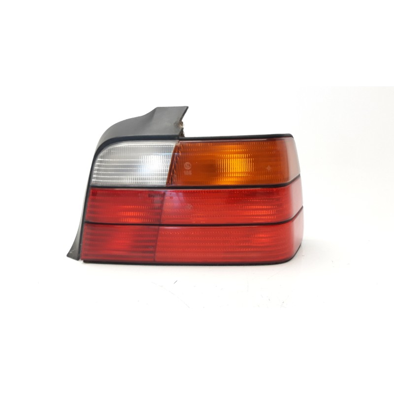Recambio de piloto trasero derecho para bmw serie 3 berlina (e36) 2.5 turbodiesel cat referencia OEM IAM 63211387362 103F0508177