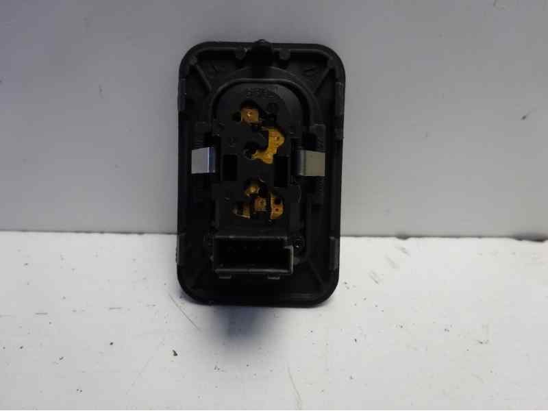 Recambio de mando elevalunas delantero derecho para opel meriva cosmo referencia OEM IAM 24409207  