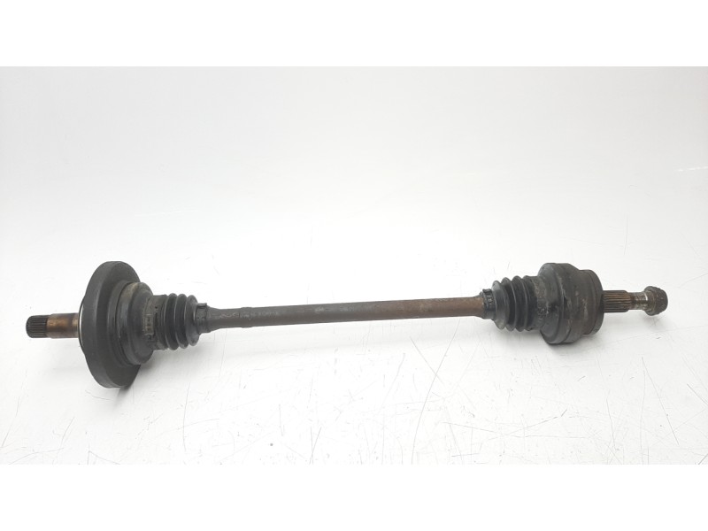 Recambio de transmision trasera izquierda para mercedes-benz clase cls (w219) 350 (219.356) referencia OEM IAM 2113500556  