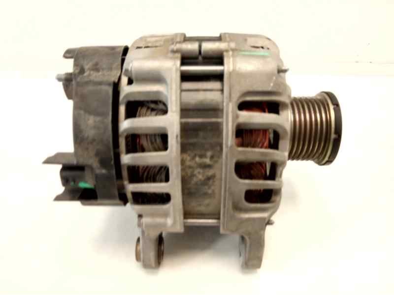 Recambio de alternador para dacia duster ii prestige referencia OEM IAM 231006677R ALF070501HQ A10790