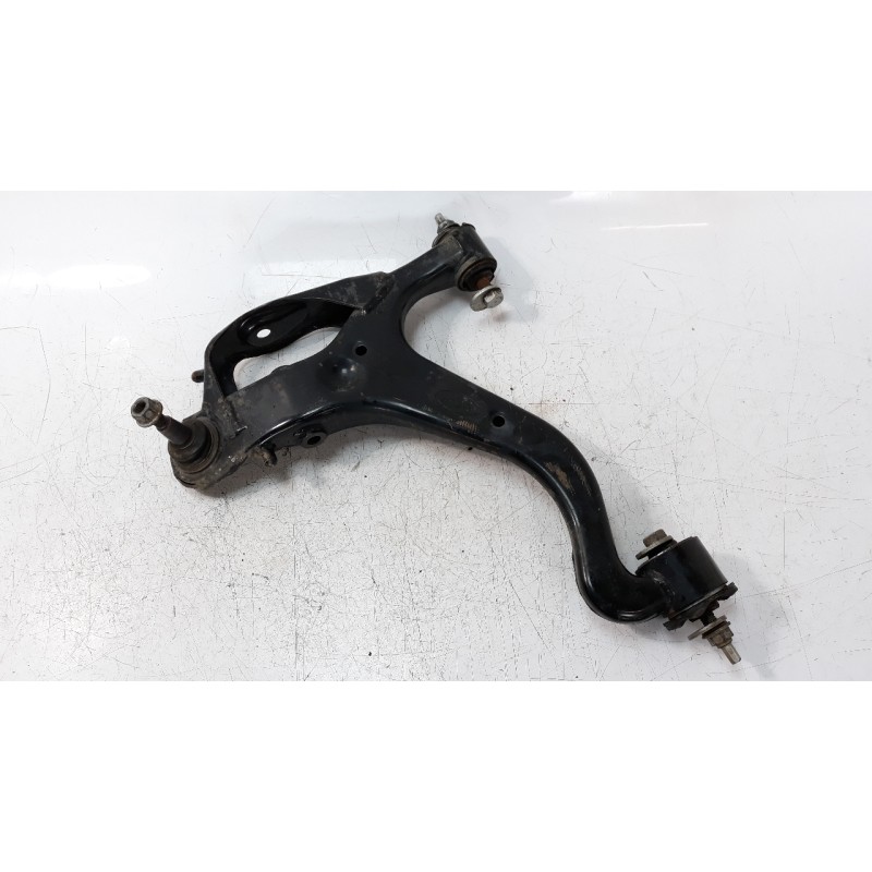 Recambio de brazo suspension inferior delantero derecho para land rover range rover sport 3.0 td v6 cat referencia OEM IAM LR029