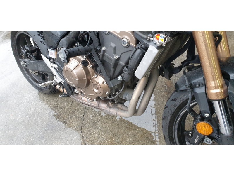 Recambio de colector escape para honda cb 500f referencia OEM IAM 18150MKPDP0  