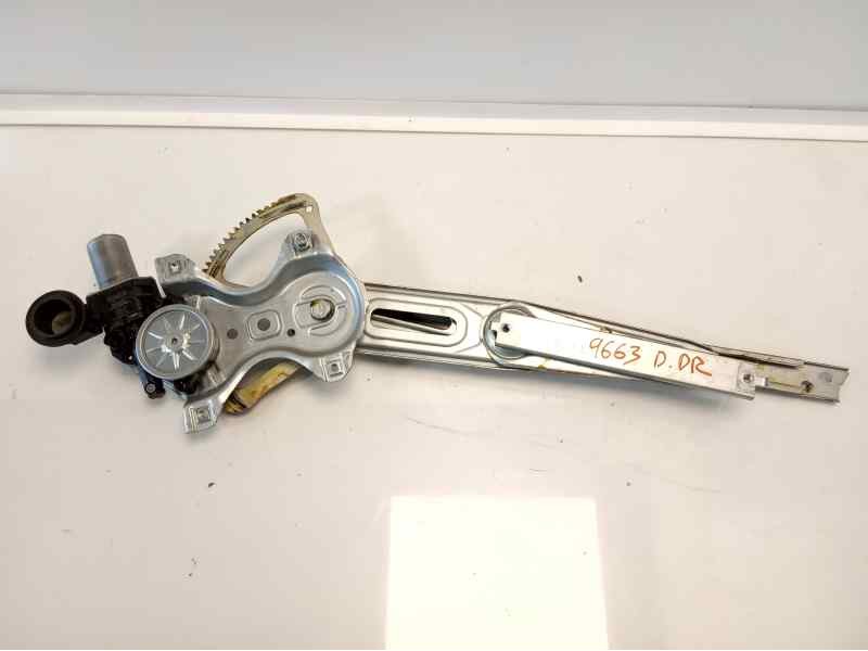 Recambio de elevalunas delantero derecho para toyota hilux (kun) double cab 4x4 referencia OEM IAM 857100K180  