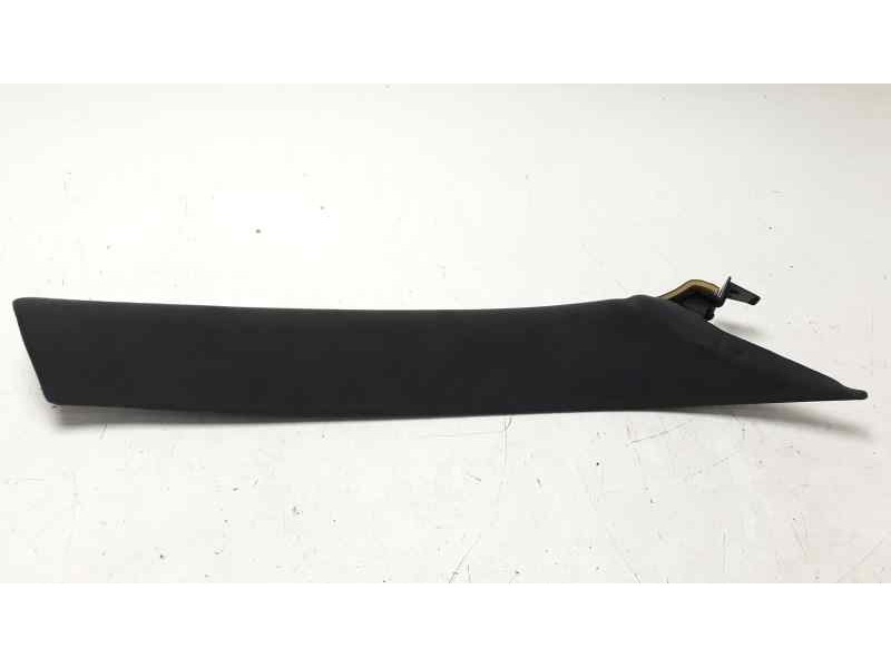 Recambio de moldura para maserati ghibli s q4 referencia OEM IAM 06700114050  
