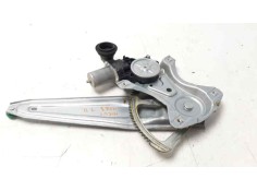 ELEVALUNAS TRASERO DERECHO 698300K031 