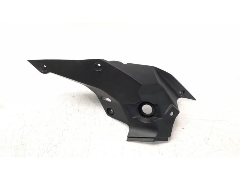 Recambio de moldura para ktm 390 duke 390 duke referencia OEM IAM 93008055000  