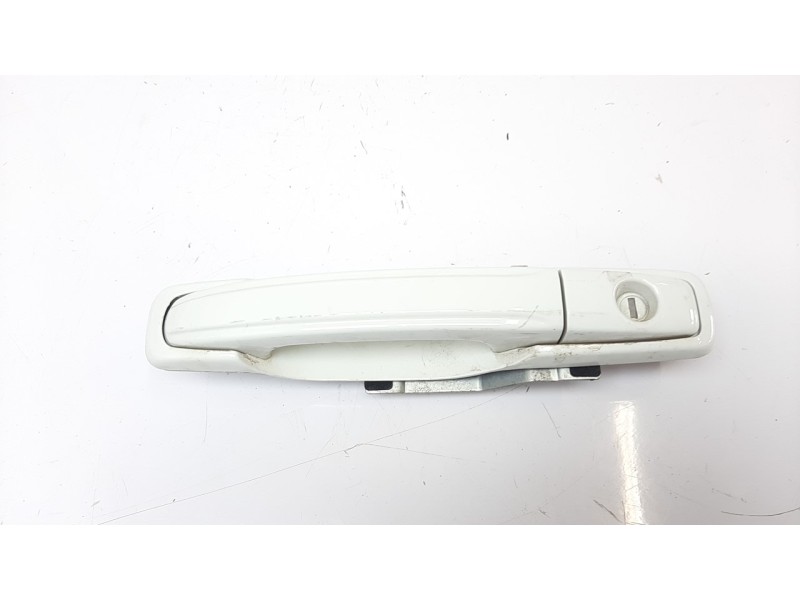 Recambio de maneta exterior delantera izquierda para ssangyong rexton w 2.0 td cat referencia OEM IAM 7245008014  