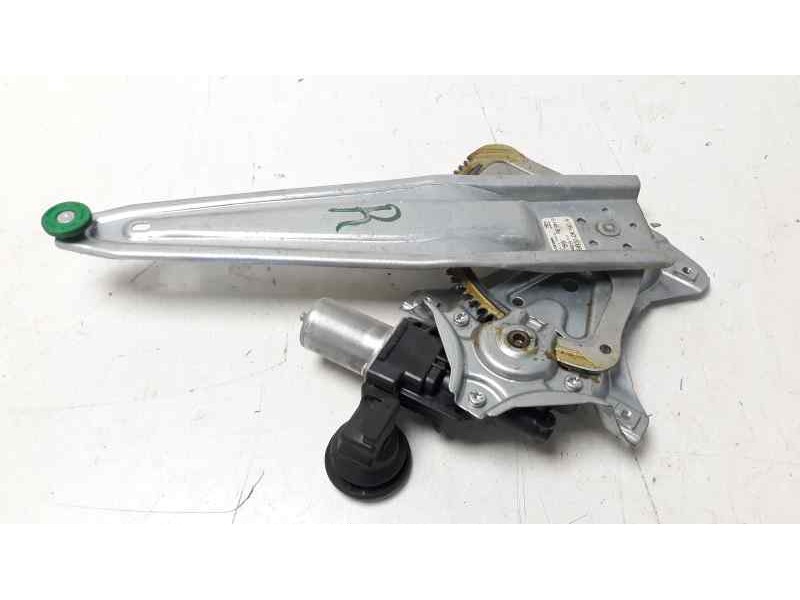 Recambio de elevalunas trasero derecho para toyota hilux (kun) double cab 4x4 referencia OEM IAM 698300K031  