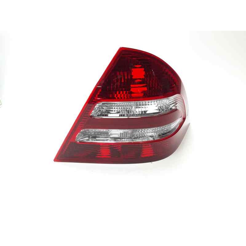 Recambio de piloto trasero derecho para mercedes-benz clase c (w203) berlina referencia OEM IAM 2038200264 103F13131780 ME028415