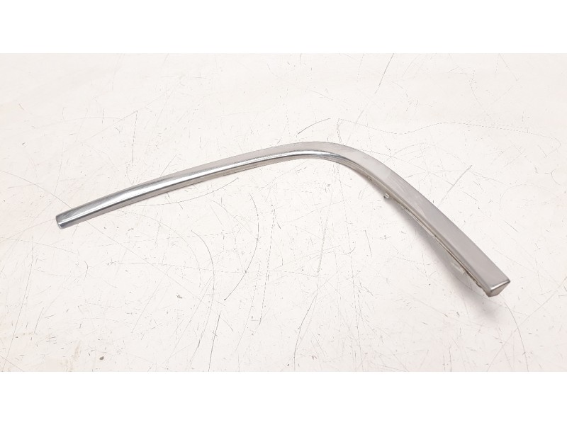 Recambio de moldura para peugeot 2008 (--.2013) 1.2 12v e-thp referencia OEM IAM 9800983880  