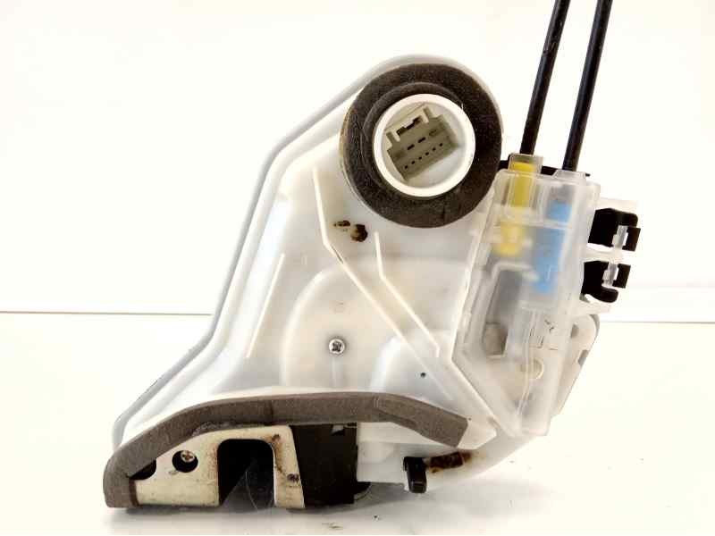 Recambio de cerradura puerta trasera izquierda para toyota hilux (kun) double cab 4x4 referencia OEM IAM 690600K040  