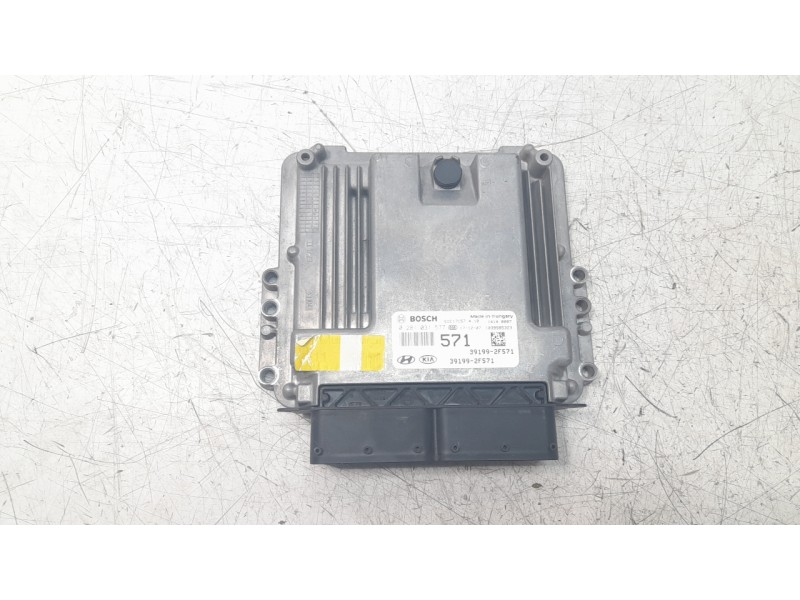 Recambio de centralita motor uce para hyundai tucson kosmo 4wd referencia OEM IAM 391992F571  