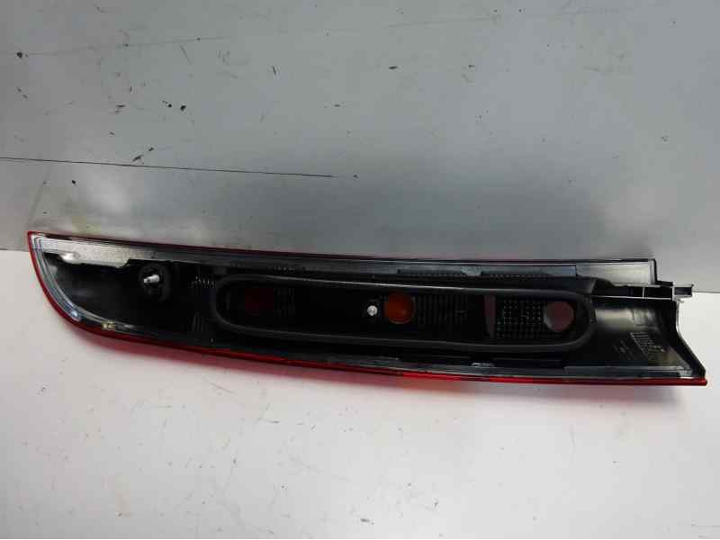 Recambio de piloto trasero derecho para renault kangoo (f/kc0) referencia OEM IAM 2202174 103F19390770 RN9174153
