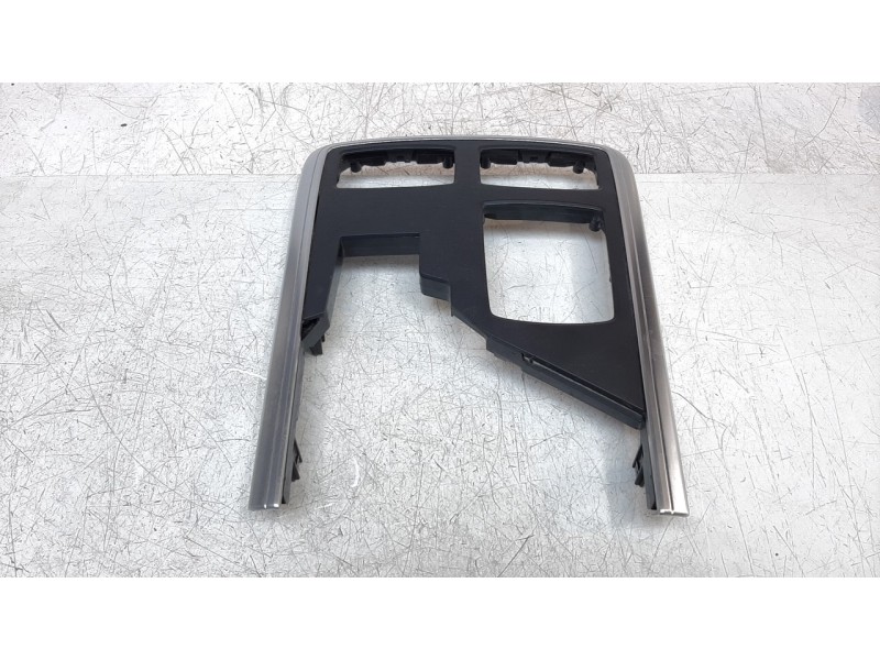 Recambio de moldura para mercedes-benz clase m (w166) ml 250 bluetec (166.004) referencia OEM IAM 16930746  