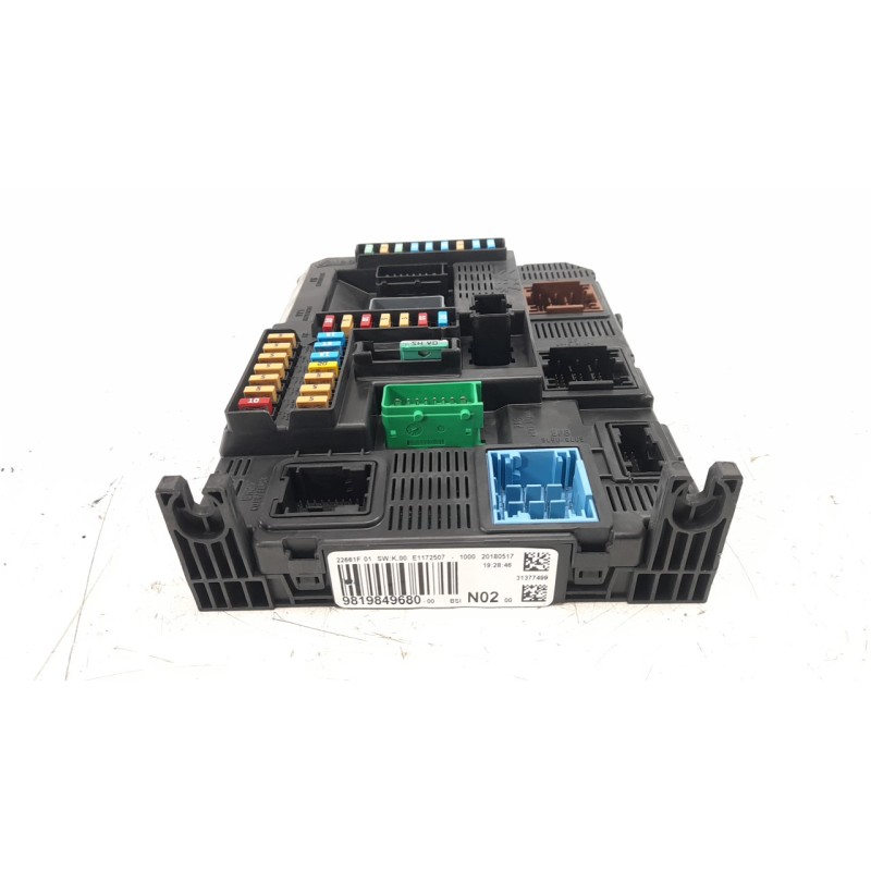 Recambio de caja reles / fusibles para citroen c-elysée 1.6 blue-hdi fap referencia OEM IAM 9819849680  