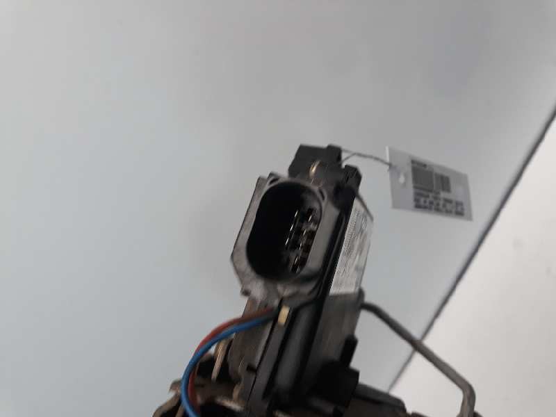 Recambio de cerradura puerta trasera izquierda para audi a4 berlina (8e) 1.9 tdi (96kw) referencia OEM IAM 4B0839015D  