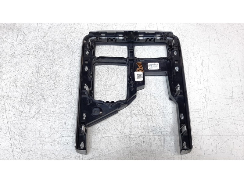 Recambio de moldura para mercedes-benz clase m (w166) ml 250 bluetec (166.004) referencia OEM IAM 16930746  