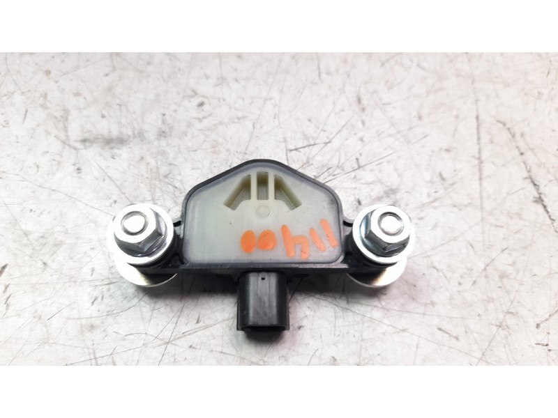 Recambio de sensor para honda cb 650r referencia OEM IAM 35160MGSD31  